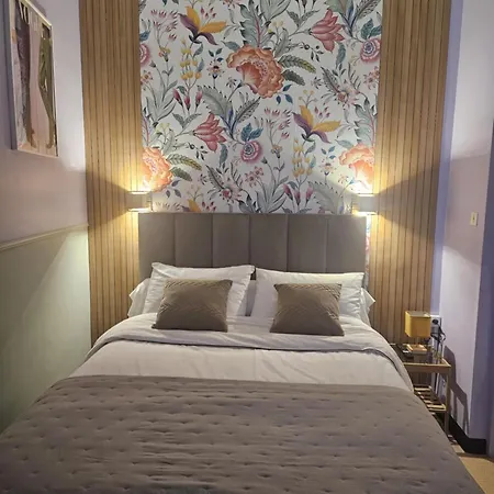 Coco Marco Hotel *